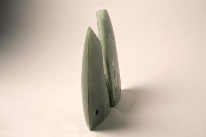 Chloe desrousseaux, Rituel, steatite, encastrement, completude, rituel japonais, sculpture douceur, apaisement, sculpture apaisement,  