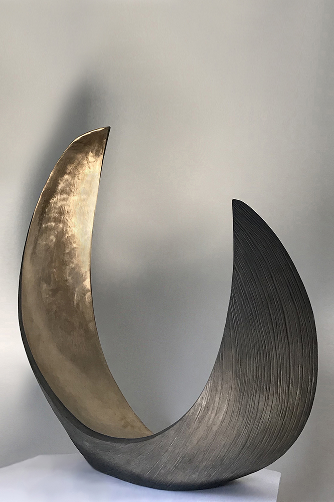 Chloe desrousseaux, chloé desrousseaux, cloe desrousseaux, Sculpture grand format, sculpture bronze, sculpture femme, sculptrice femme, douleur 