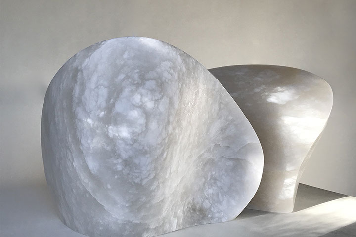 Individuation, sculpture individuation, trouver sa peau, trouver sa place, carte XXI tarot, sculpture baies vitrees, sculpture bronze, sculpture