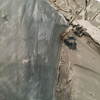 Chloe Desrousseaux, Atelier, matiere, Entendre MATIERE parler, transparence albatre, cire rouge, ecorce bouleau, sculpture, pierre, bronze