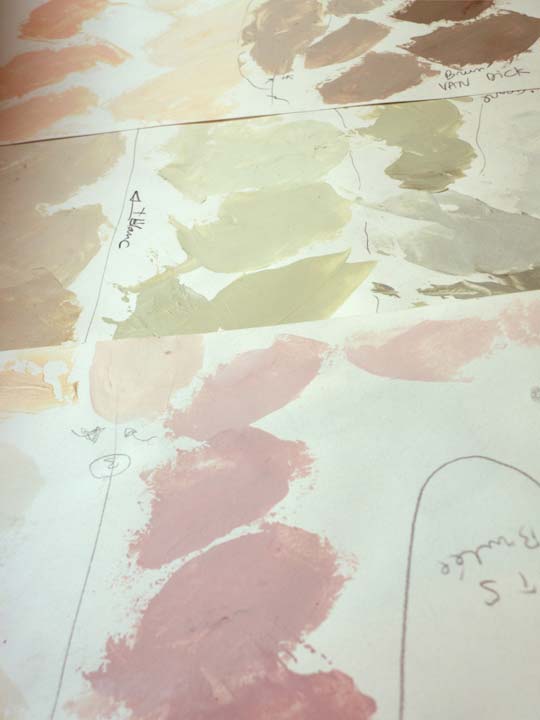 Chloe Desrousseaux, Atelier, matiere, Entendre MATIERE parler, transparence albatre, cire rouge, ecorce bouleau, sculpture, pierre, bronze