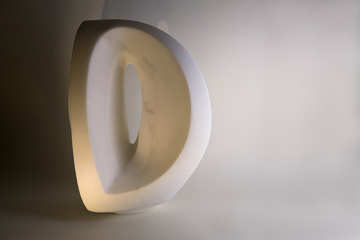 Sculpture albatre, sculpture albâtre, marbre, sculpture contemplation, contemplation, sculpture apaisement, apaisement, sculpture silence