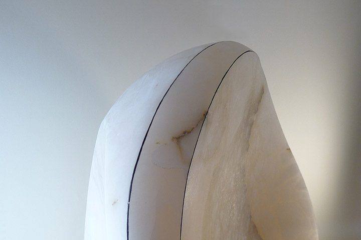 Sculpture albatre, sculpture albâtre, marbre, sculpture contemplation, contemplation, sculpture apaisement, apaisement, sculpture silence, sculp