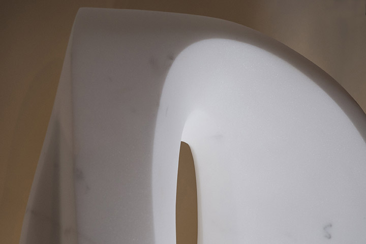 Sculpture albatre, sculpture albâtre, marbre, sculpture contemplation, contemplation, sculpture apaisement, apaisement, sculpture silence