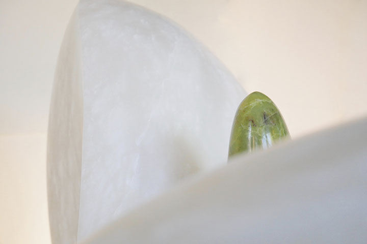 Individuation, sculpture individuation, trouver sa peau, trouver sa place, carte XXI tarot, sculpture baies vitrees, sculpture bronze, sculpture